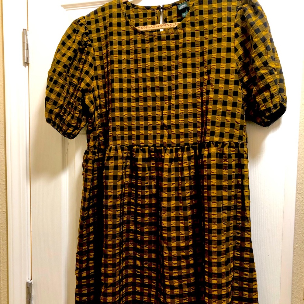 NWT mustard & black puff sleeve babydoll dress size L